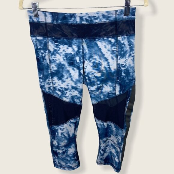 Lululemon Mesh With Me Crop Leggings Blue Printed Size 6 Yoga Running Fitness - Picture 4 of 11